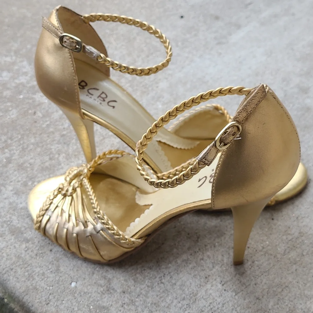 BCBG Paris Leather Heels - Picture 5 of 8